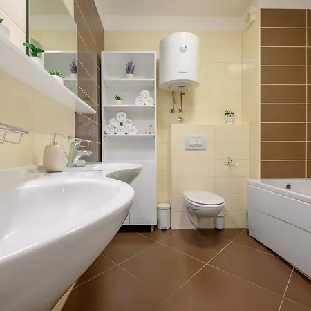 Apartament Relax 001 With Pool Makarska